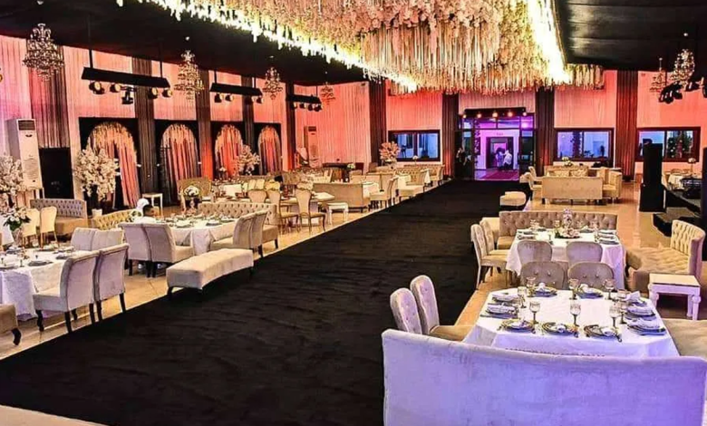 قاعة الأفراح