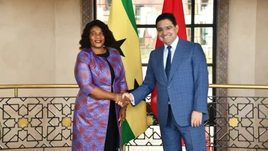 ناصر بوريطا رفقة وزيرة الدولة في الشؤون الخارجية والتعاون والمجتمعات لجمهورية ساو تومي وبرينسيب